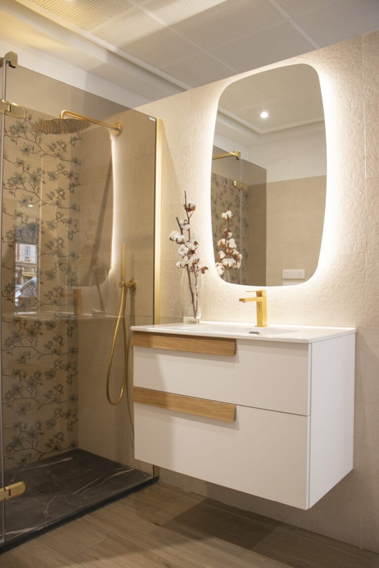 Bayco Estudio, reformamos baños con estilo en León